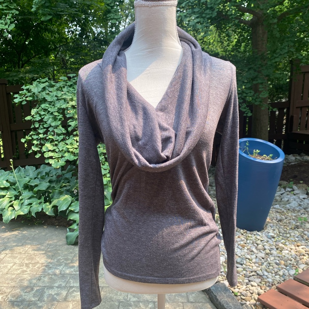 Ann Taylor Loft Gray Knit Top
